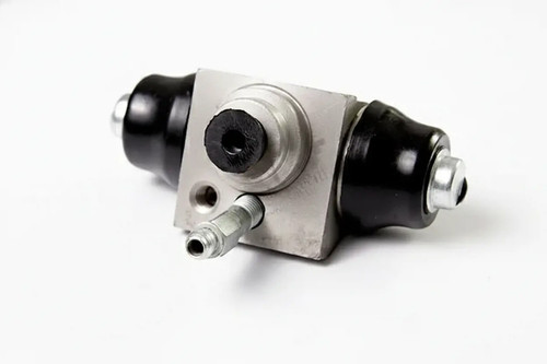 Wheel cylinder rear - wheel,